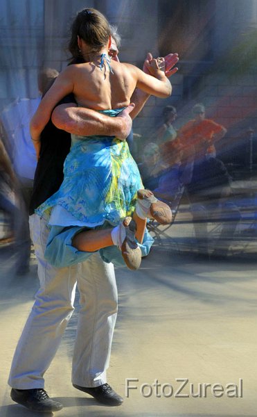 tango4.jpg